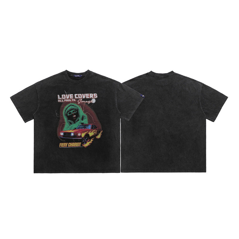 Short-sleeve t-shirt with classic street pattern, loose fit, pre-washed and worn for men.